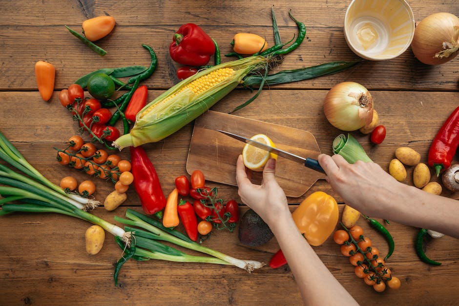 Gemüse und Obst als Mittel gegen Bauchfett